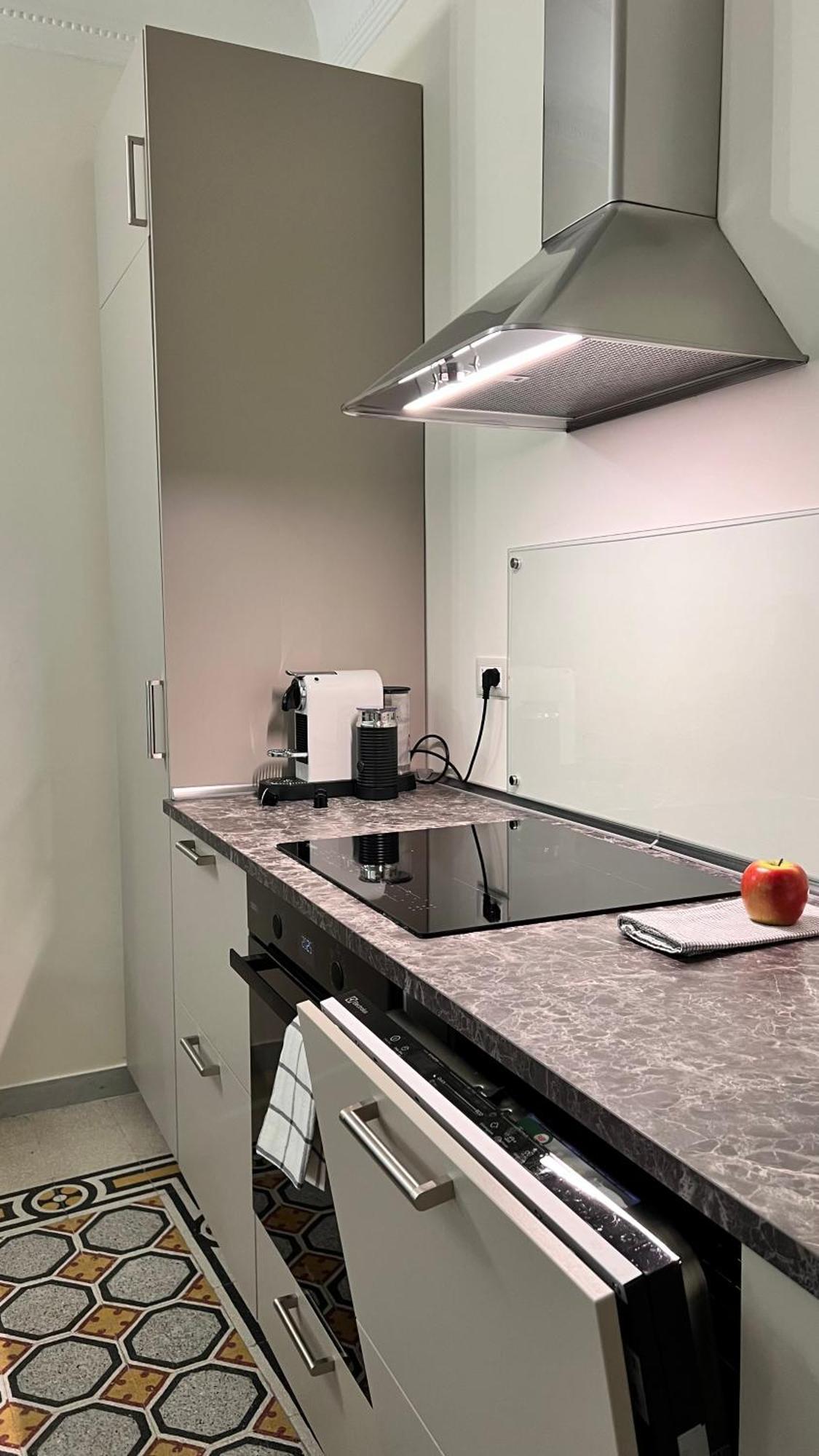 3Bdr Apartment In The Heart Of Рим Экстерьер фото